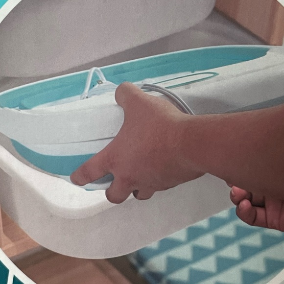 Homedics Compact Smart Space Collapsible Footbath - Picture 2 of 3